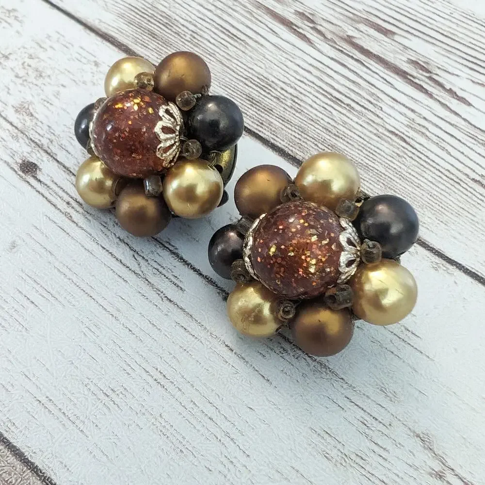 Vintage Clip On Earrings - Just Under 1